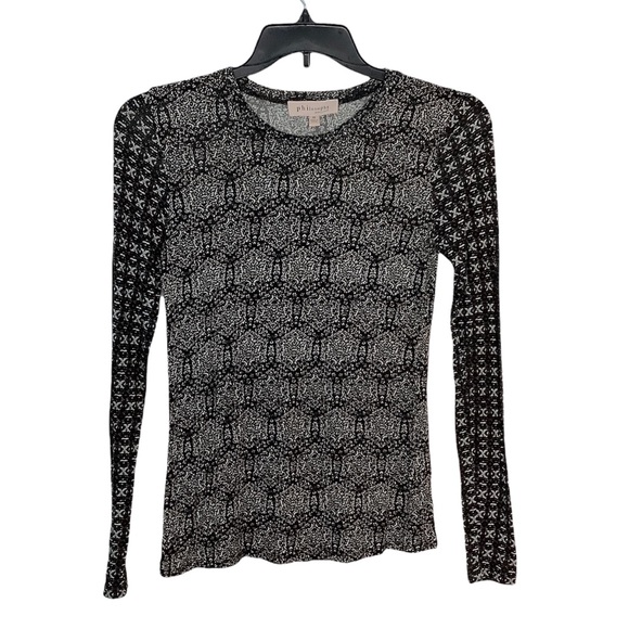 Philosophy M Medium 8 - 10 Crewneck Shirt Black Pattern Long Sleeve Lightweight - Picture 2 of 7